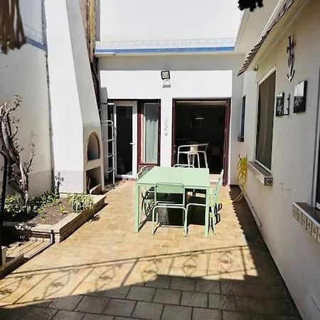 La Forge Du Pape * Эг-Морт